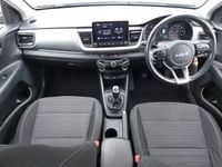 Used Kia Stonic 99 HP (72 kW) 2021 Grey SUV