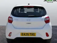Used Hyundai i10 Advanced 84 HP (61 kW) 2025 White Hatchback