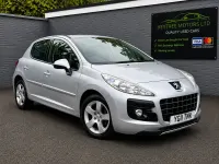 Used Peugeot 3008 112 HP (82 kW) 2011 Silver Estate