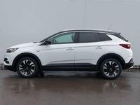 Used Vauxhall Grandland X Design Edition 130 HP (95 kW) 2019 White SUV
