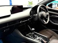 Begagnad Mazda 3 Inclusive 180 HK (132 kW) 2021 Svart Halvkombi