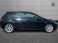 Used VW Golf VII SE 123 HP (90 kW) 2017 Black Hatchback