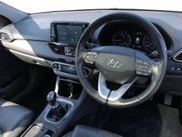 Used Hyundai i30 Premium SE 2018 White Estate