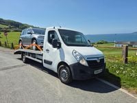 Used Vauxhall Movano 125 HP (91 kW) 2016 White MPV