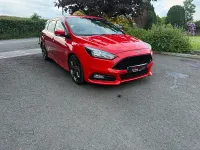 Used Ford Focus ST 185 HP (136 kW) 2016 Red Hatchback