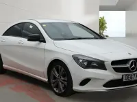 Usado Mercedes CLA200 136 HP (100 kW) 2018 Branco Sedan