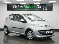 Used Peugeot 107 Urban Move 68 HP (50 kW) 2007 Silver Hatchback