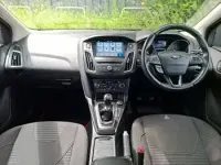 Used Ford Focus Titanium 120 HP (88 kW) 2017 Red Hatchback