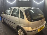 Used Vauxhall Corsa 79 HP (58 kW) 2004 Silver Hatchback