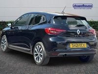 Używany Renault Clio V Iconic 2021 Czarny Hatchback
