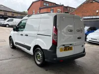 Usado Ford Transit Connect 100 HP (73 kW) 2018 Branco Monovolume