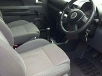 Begagnad VW Fox 2007 Halvkombi