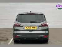 Begagnad Ford S-MAX Zetec 150 HK (110 kW) 2019 Grå Minibuss