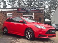 Used Ford Focus ST 2012 Red Estate