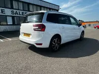 Used Citroën Grand C4 Picasso PureTech 130 HP (95 kW) 2022 White MPV