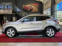 Używany Nissan Qashqai N-TEC 110 KM (80 kW) 2015 Srebrny SUV