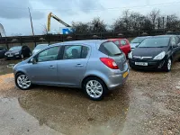 Used Vauxhall Corsa Design Edition 90 HP (66 kW) 2009 Silver Hatchback