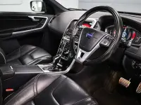 Used Volvo XC60 R-Design 181 HP (133 kW) 2015 Black SUV