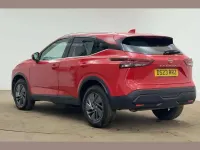 Used Nissan Qashqai Acenta Premium 155 HP (114 kW) 2023 Red SUV
