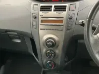 Used Toyota Yaris 101 HP (74 kW) 2010 Silver Hatchback