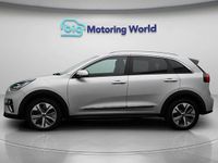 Used Kia e-Niro Plus 147 kW (201 HP) 2021 Silver SUV