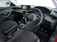 Used Peugeot 2008 Active Premium 100 HP (73 kW) 2021 Red SUV