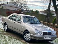 used Mercedes E240 E ClassElegance 4dr Auto [5]