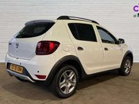 Used Dacia Sandero Comfort 90 HP (66 kW) 2020 White SUV