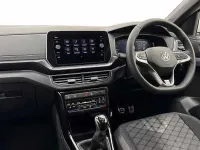 Ny VW T-Cross R-line 115 HK (84 kW) 2026 Vit SUV