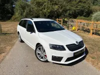 Used Skoda Octavia vRS 184 HP (135 kW) 2014 White Estate