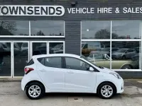 Used Hyundai i10 SE 87 HP (63 kW) 2018 White Hatchback