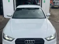 Gebraucht Audi A4 Black Edition 177 PS (130 kW) 2014 Weiß Limousine