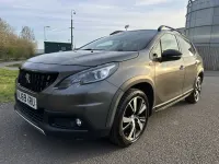Begagnad Peugeot 2008 GT-line 2019 Grå SUV