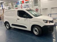 Used Peugeot Partner 100 HP (73 kW) 2020 White MPV