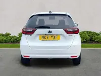 Used Honda Jazz Hybrid 109 HP (80 kW) 2021 White Hatchback