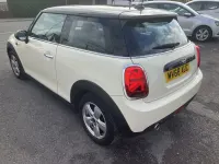 Used Mini Cooper Hatch 136 HP (100 kW) 2018 White Hatchback