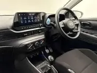 Używany Hyundai Bayon Advanced 100 KM (73 kW) 2024 Biały SUV