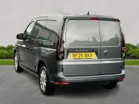 Usado VW Caddy Pro 116 HP (85 kW) 2025 Cinzento Monovolume