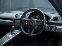 Used Porsche 718 Cayman 300 HP (220 kW) 2019 White Coupe