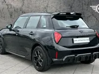 Used Mini Cooper Hatch 113 kW (154 HP) 2025 Black Hatchback