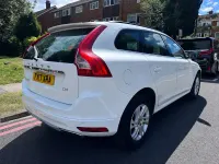 Used Volvo XC60 SE 2017 White SUV