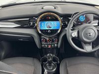 Used Mini Cooper Classic 134 HP (98 kW) 2023 Silver Hatchback