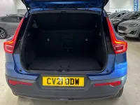 Used Volvo XC40 R-Design 163 HP (119 kW) 2021 Blue SUV