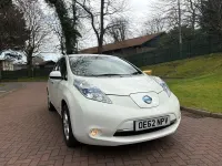 Used Nissan Leaf 80 kW (109 HP) 2013 White Hatchback