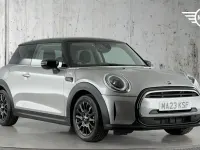 Used Mini Cooper Classic 134 HP (98 kW) 2023 Silver Hatchback