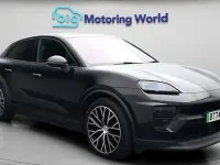 Used Porsche Macan 4 Electric 300 kW (408 HP) 2024 Black SUV