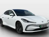 Used MG IM5 216 kW (295 HP) 2026 White Hatchback
