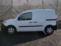 Used Renault Kangoo Business 44 kW (60 HP) 2016 White MPV
