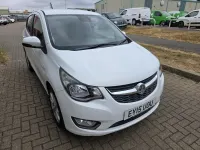 Used Vauxhall Viva 75 HP (55 kW) 2015 White Hatchback