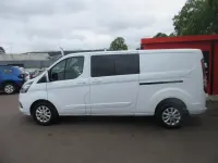 Used Ford Transit Custom Limited 130 HP (95 kW) 2022 White Van